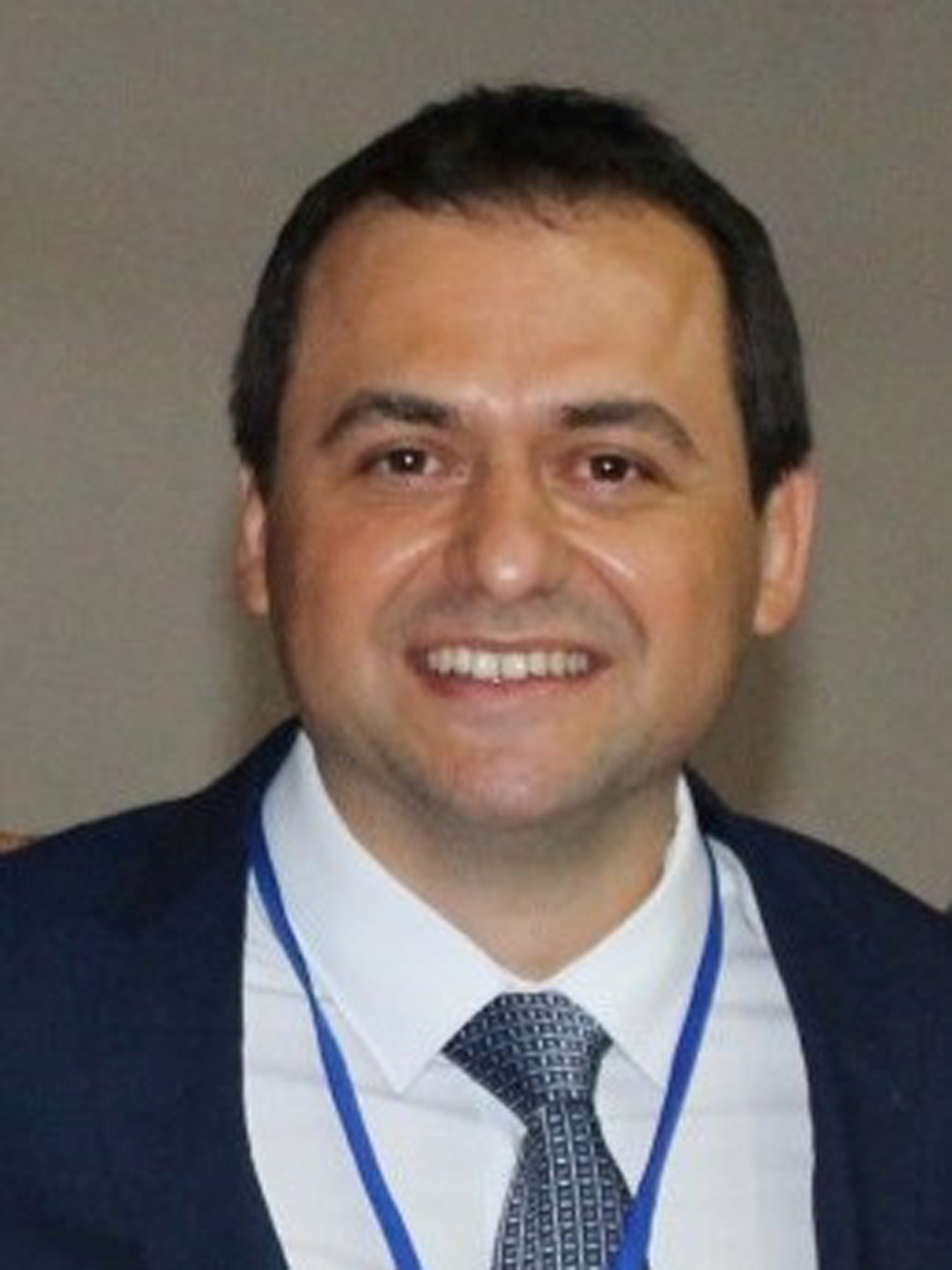 G&Uuml;RB&Uuml;Z &Ccedil;OMAK