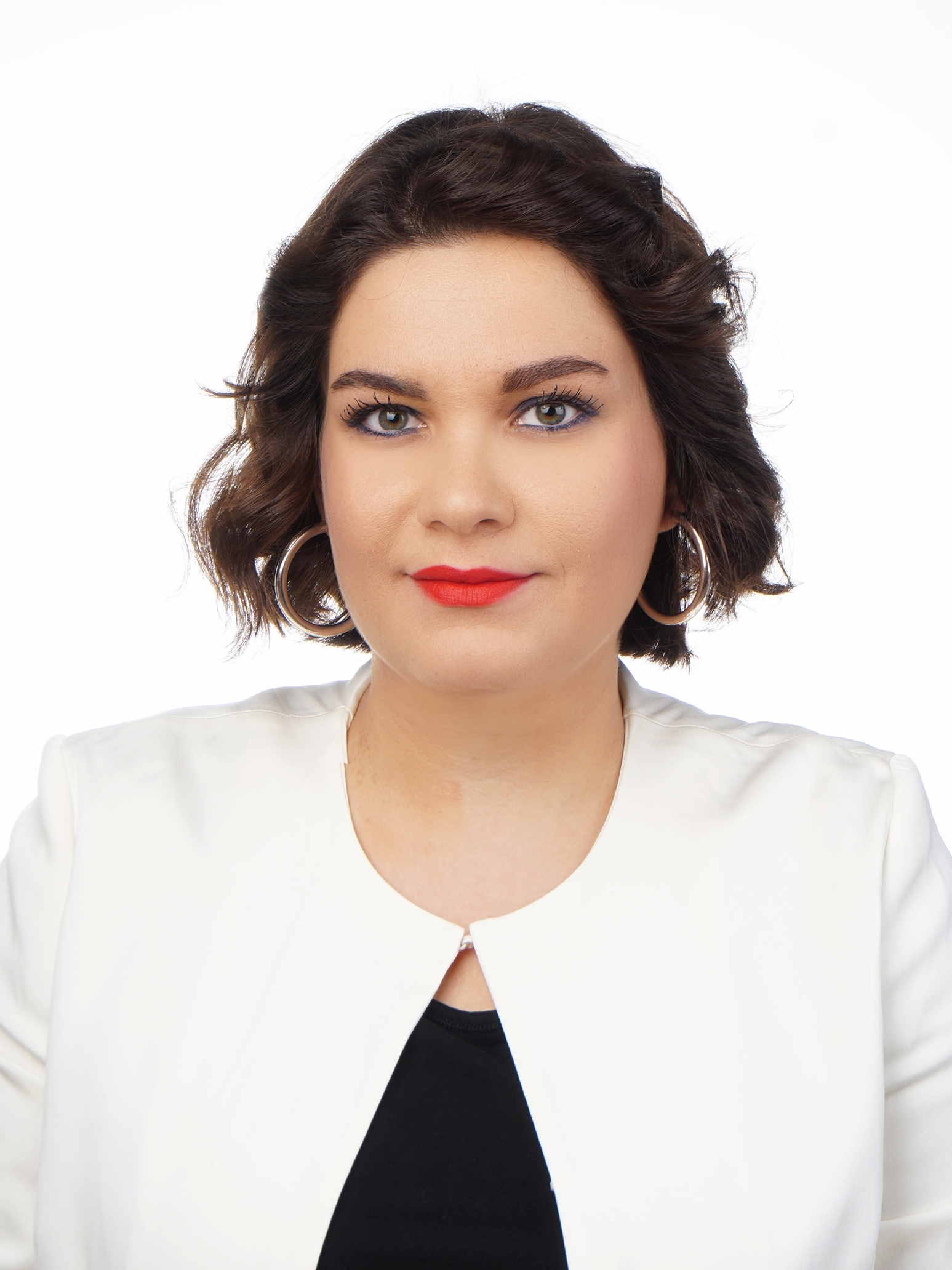 TUĞ&Ccedil;E TANRIKUT