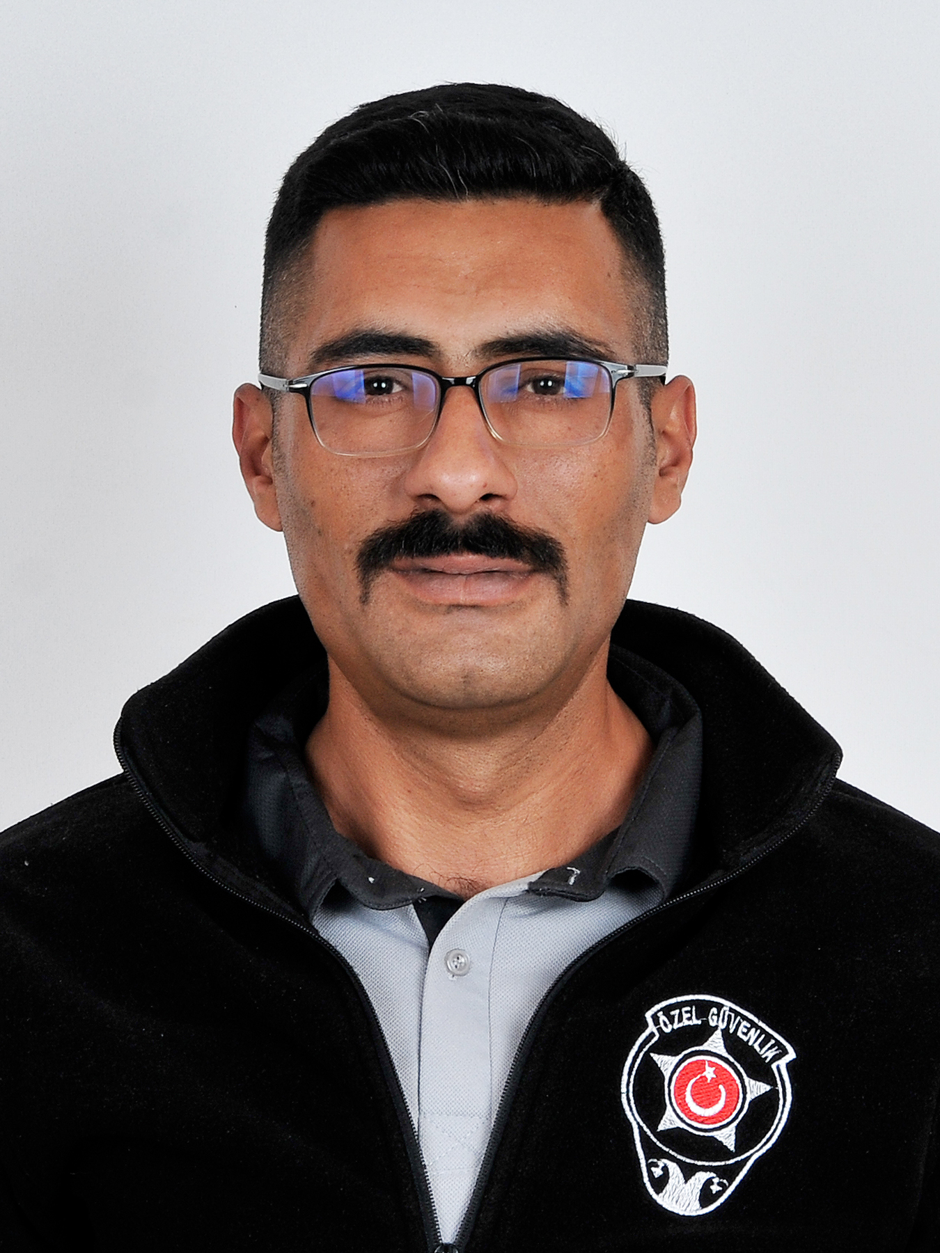 H&Uuml;SEYİN KO&Ccedil;AK