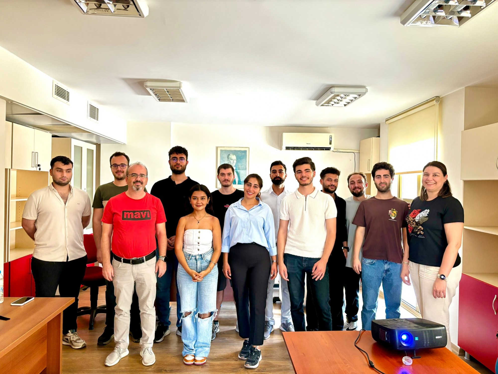 İş Yeri Eğitimine Giden &Ouml;ğrencilerimiz Projelerini Sundular detayı için tıklayınız